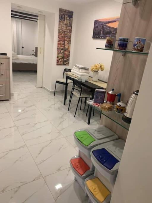 La Casa Di Patta A Spaccanapoli Екстериор снимка